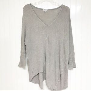 Tobi | Asymmetrical 3/4 Sleeve Top